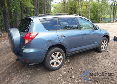 2007 Toyota Rav4 Limited V6 z USA, uszkodzony, nr VIN JTMBK34V175015002